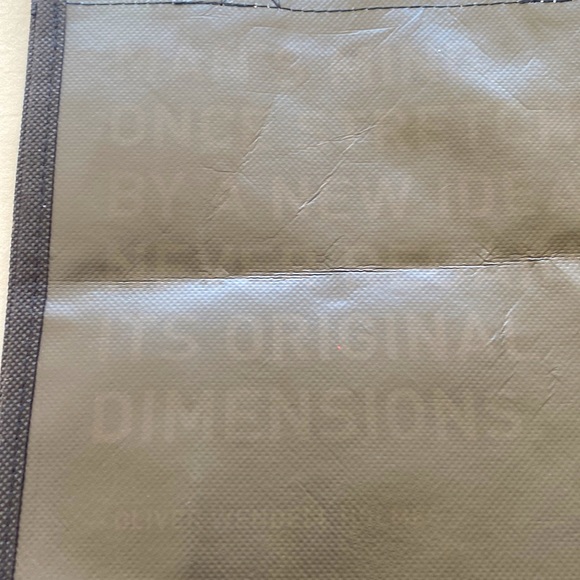 Set of two lululemon small shopping bags - Picture 6 of 6